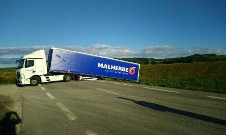 Nord-Isère : un camion en mauvaise posture a barré la RD 36