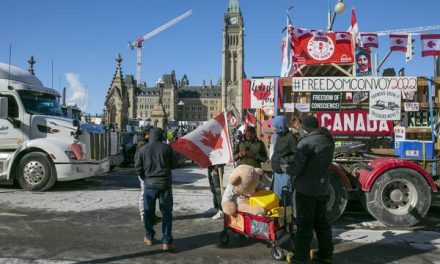DEMOCRATIE : Au Canada le gouvernement bloque les comptes bancaires des routiers en grève