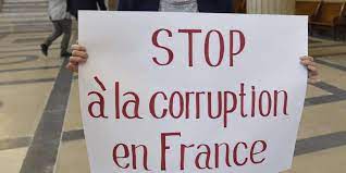 La France, elle « stagne » depuis 10 ans en matière de lutte contre la corruption